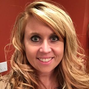 Meet your Posher, Danica